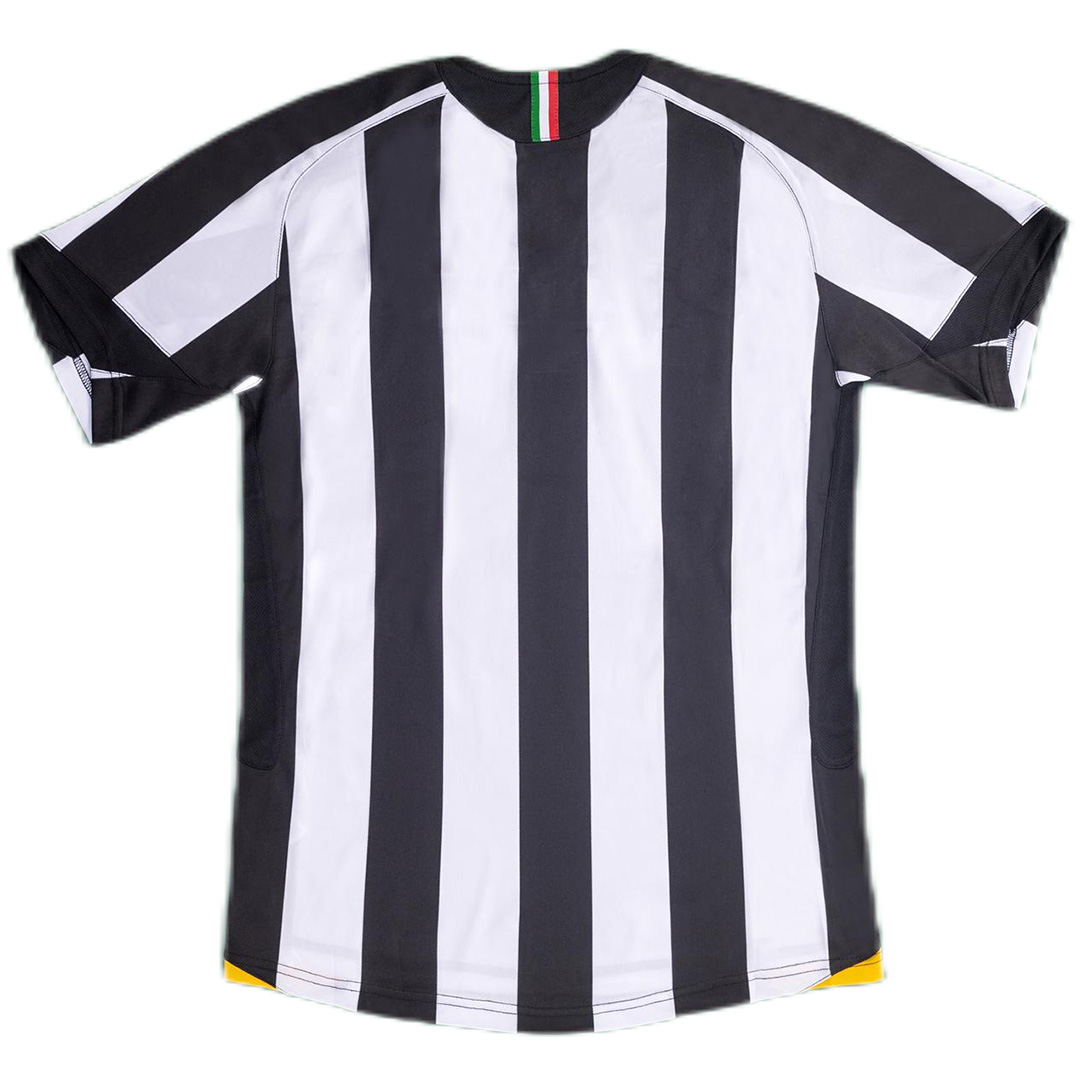 Retro Juventus Home Jersey 2005/06 (back view)