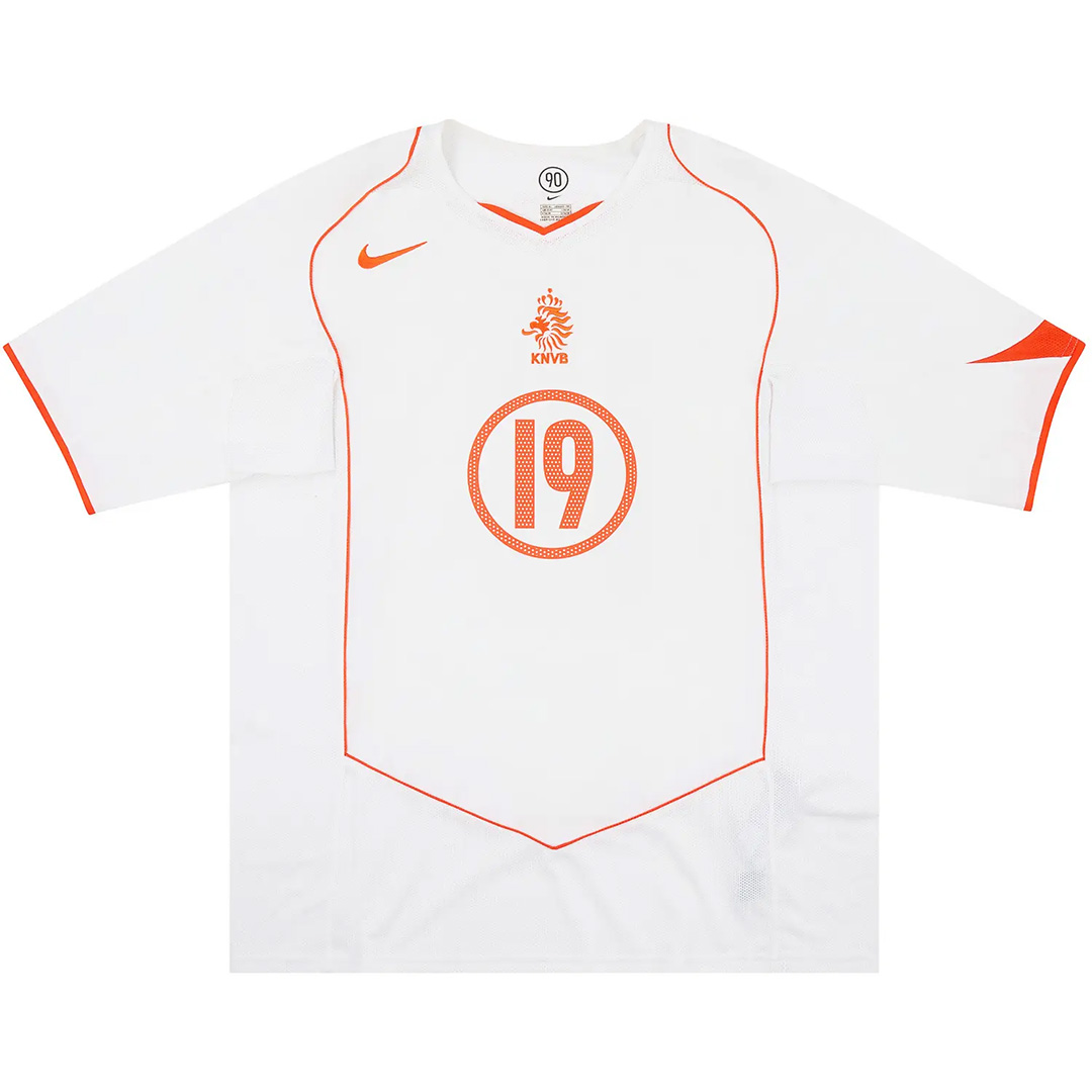 ROBBEN #19 Retro Netherlands Away Jersey EURO 2004 (back view)