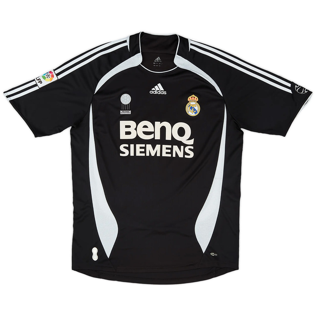 Ronaldo #9 Retro Real Madrid Away Jersey 2006/07 (back view)