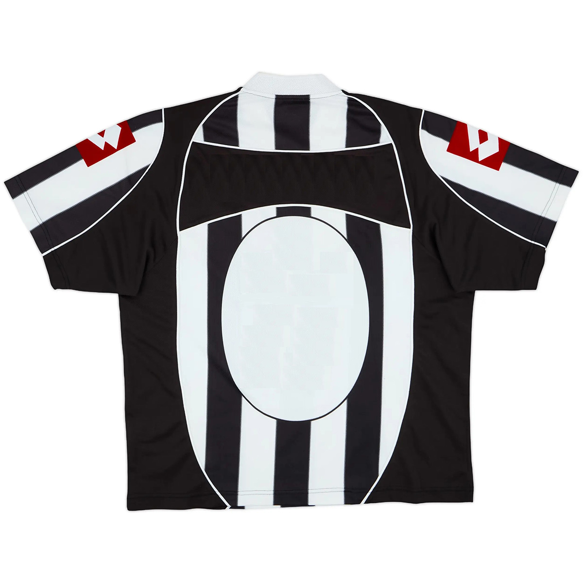 Retro Juventus UCL Home Jersey 2002/03 (back view)