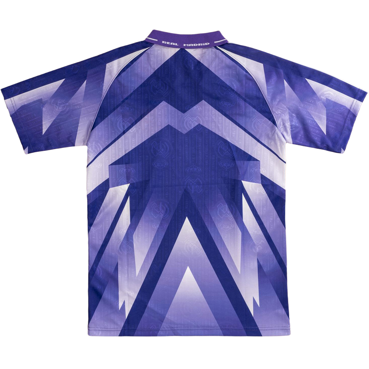 Retro Real Madrid Away Jersey 1996/97 (back view)