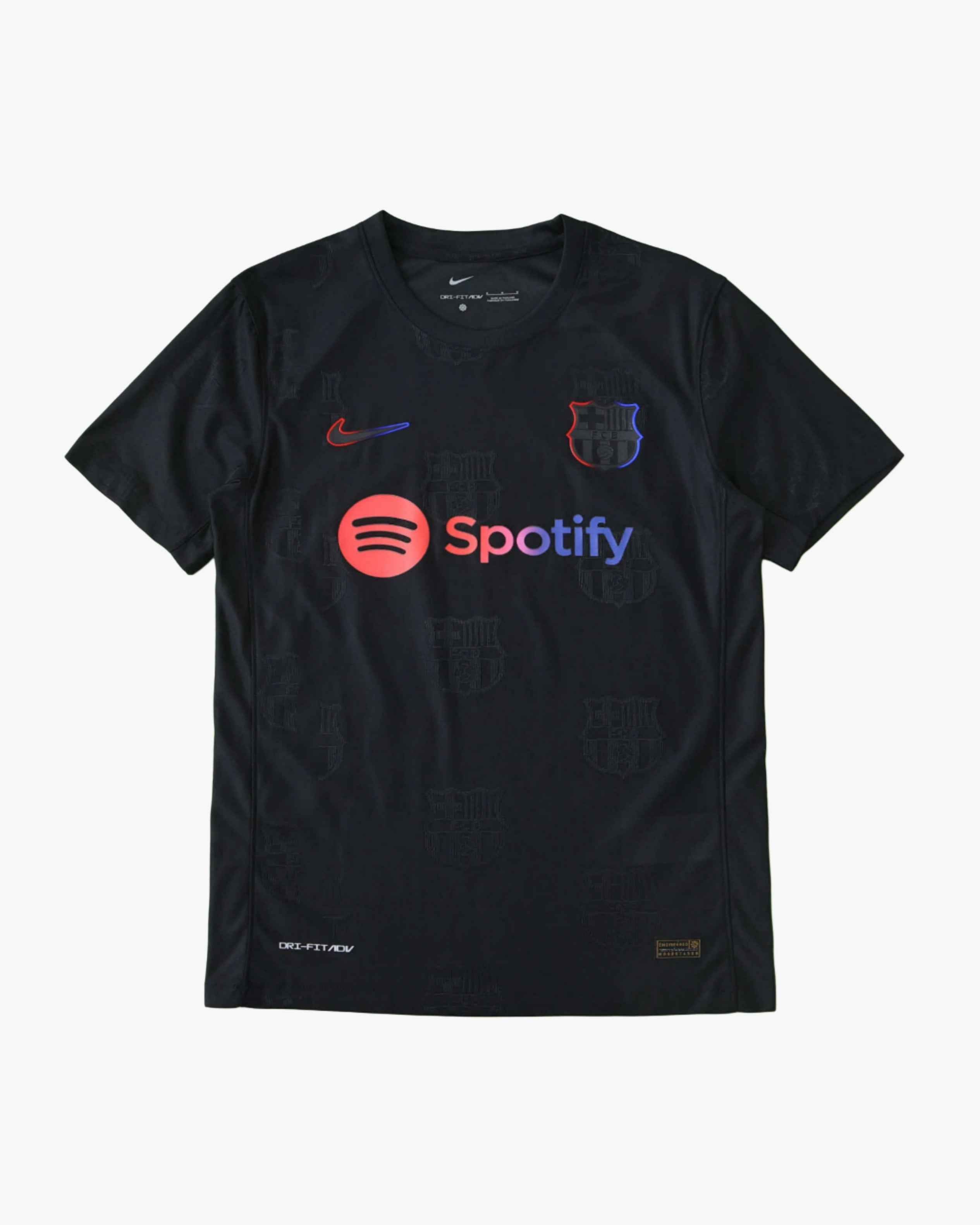 BARCELONA x NOIR CAMP PREMIUM KIT v2 — premium football kit from Don's Jerseys