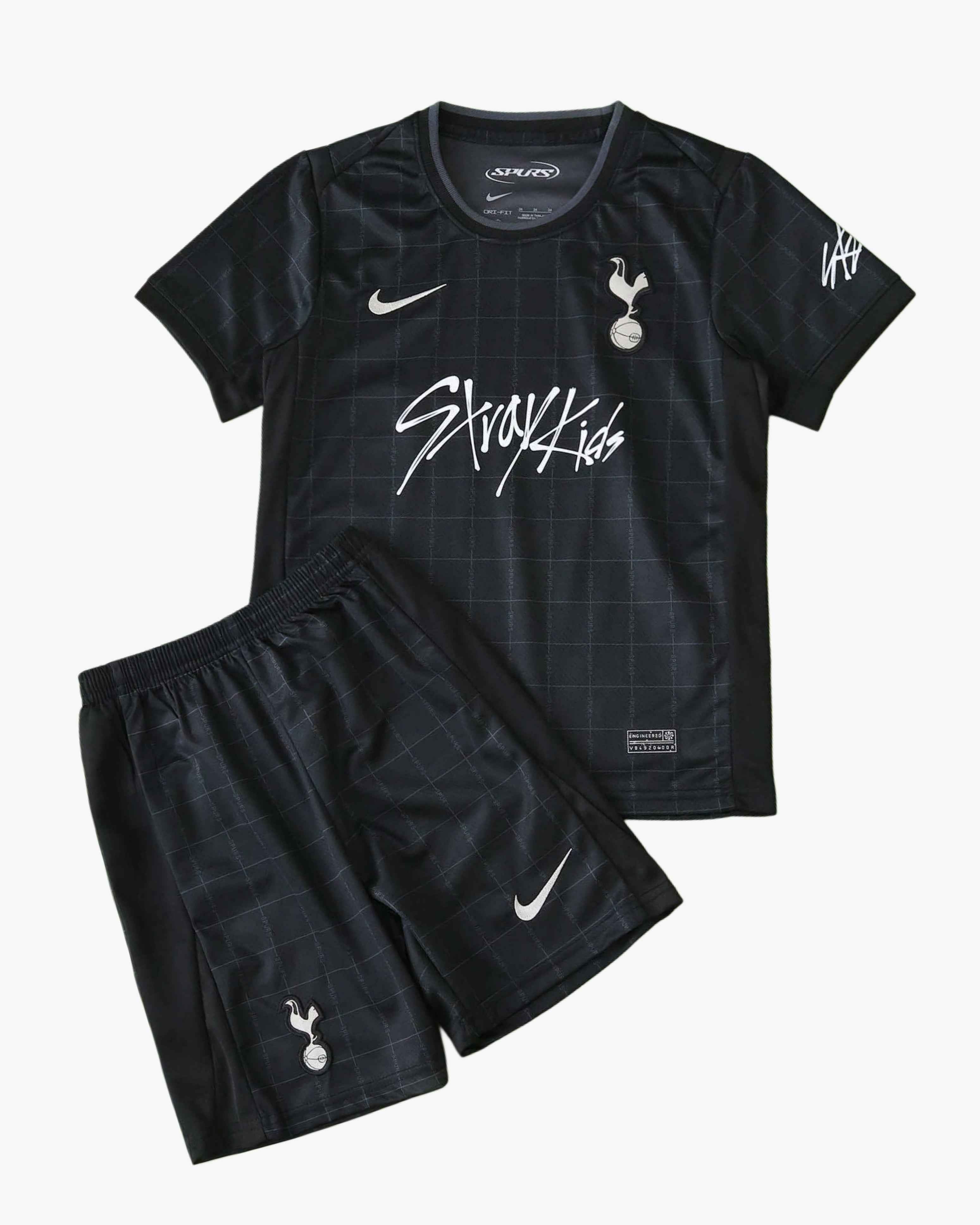 TOTTENHAM HOTSPUR x STRAY KIDS — premium football kit from Don's Jerseys